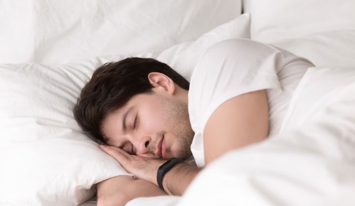 consejos-para-dormir-tras-un-injerto-capilar